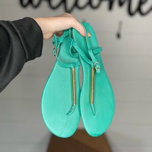 Mossimo size 10 sandals